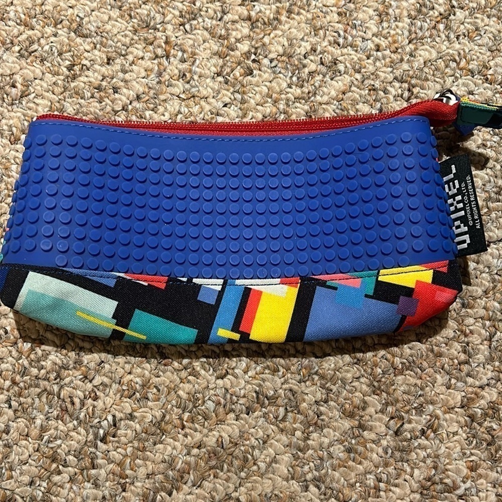 💥2/$10 UPIXEL pencil case abstract design